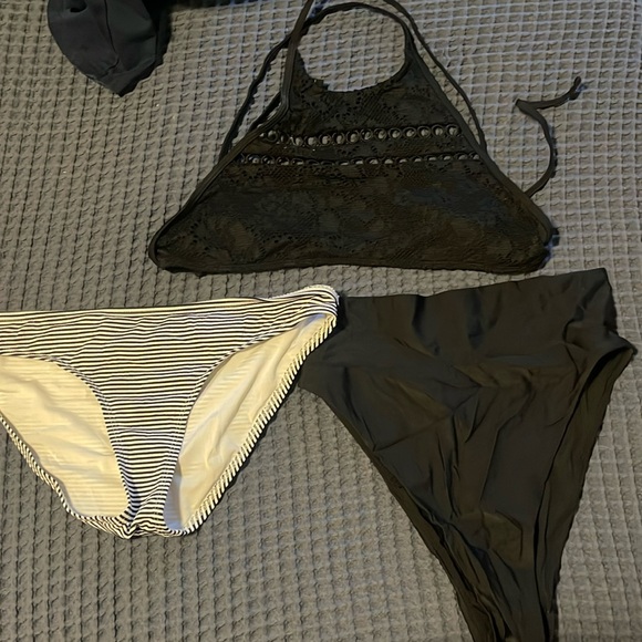 Aerie swim pieces - Picture 1 of 1
